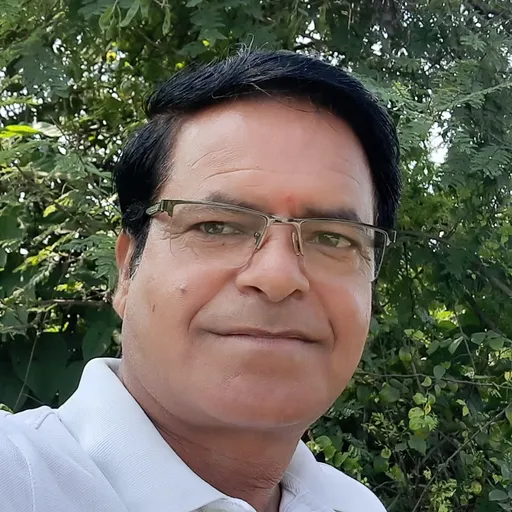 विजय शर्मा