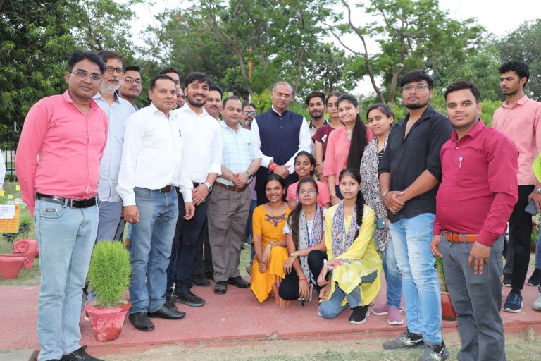 कानपुर: सीएसजेएमयू में पर्यावरण दिवस पर गमला प्रतियोगिता और प्रदर्शनी का आयोजन, इन विभागों ने पाया स्थान