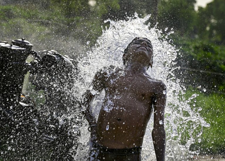 Weather Forecast Update: हरियाणा-पंजाब में भीषण गर्मी से कोई राहत नहीं, 13 अप्रैल को हल्की बारिश के आसार