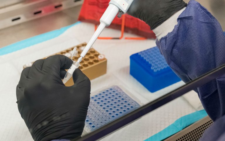 IIT Delhi ने तैयार की सबसे सस्ती Corona Test Kit