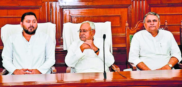 सीएम नीतीश कुमार ने कहा- बिहार में बीजेपी खरीद-फरोख्त की फिराक में, सावधान रहें महागठबंधन के विधायक