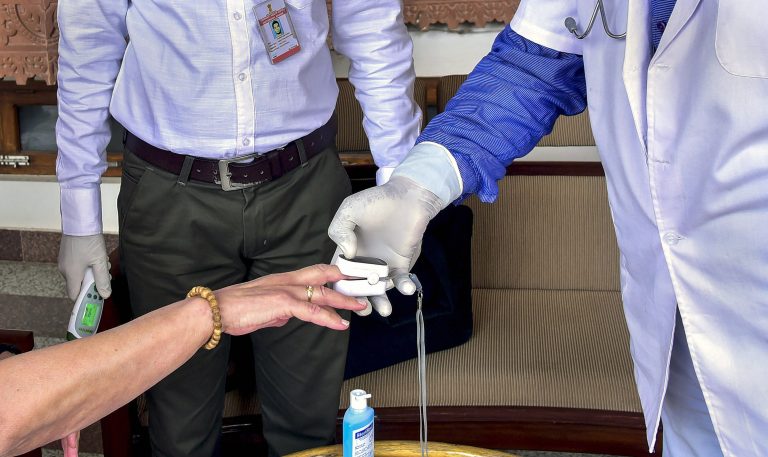 Coronavirus: पश्चिम बंगाल में एक और कोरोना संक्रमित मिला, संख्या बढ़कर हुई 10
