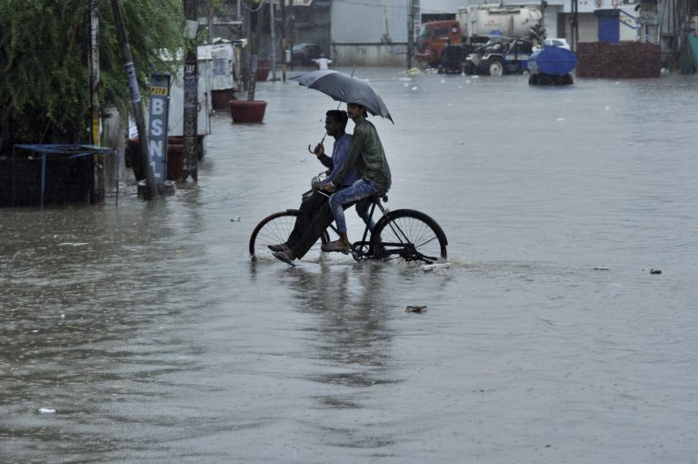 Weather Forecast : बिहार-झारखंड-यूपी समेत देश के इन राज्यों में होगी भारी बारिश, जानें अन्य राज्यों को हाल