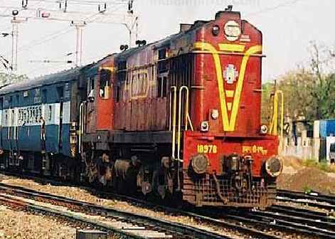 अब न्यूनतम ट्रेन किराया पांच रुपये से बढकर 10 रुपये होगा