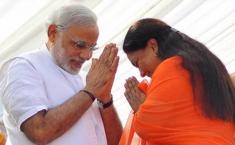 अमित शाह और राजनाथ से कल मिल सकती हैं वसुंधरा राजे