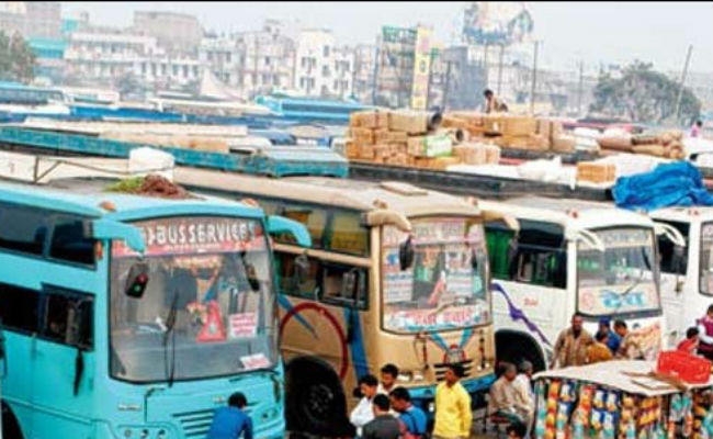 बिहार : सरकारी बसों में खड़े होकर नहीं कर पायेंगे सफर, प्राइवेट बसों में भी 50 फीसदी सीटों पर ही बैठेंगे पैसेंजर, जानिये नया गाइडलाइन