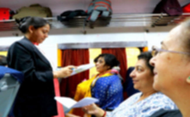 ट्रेनों में महिलाओं की सहायता के लिए तैनात होगी ‘दुर्गा’, रेलवे ने चयन के लिए शुरू होगी प्रक्रिया