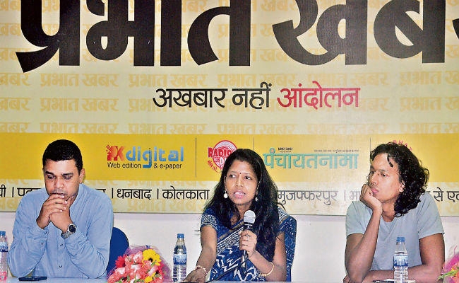 प्रभात खबर की 25वीं वर्षगांठ : गुजराती समाज के लोगों ने कहा- विद्यार्थियों का चहेता और मोटिवेटर है अखबार