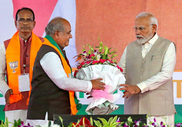चुनाव जीतने के बाद बीजेपी के 10 सांसदों ने दिया इस्तीफा? जानें क्या है कारण