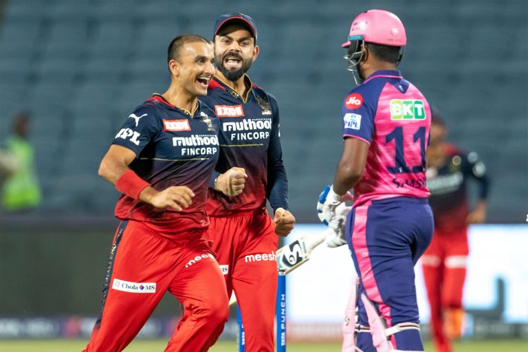IPL 2022: भारत के दिग्गज गेंदबाज की बात नहीं मानी तो हर्षल पटेल की गेंद पर लगा छक्का, खुद किया खुलासा