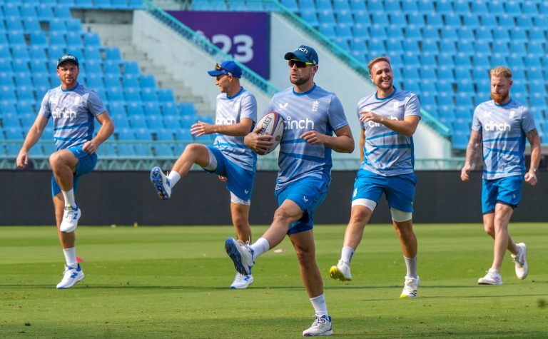 IND vs ENG Playing 11: ये घातक बॉलर बढ़ाएगा टीम इंडिया की परेशानी! नेट्स में जमकर बहा रहा पसीने
