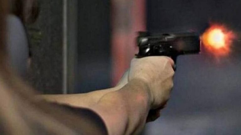 Aligarh News: एग्जाम देकर निकल रहे एएमयू स्टूडेंट पर हमला, फायरिंग में घायल होने पर स्टूडेंट भर्ती
