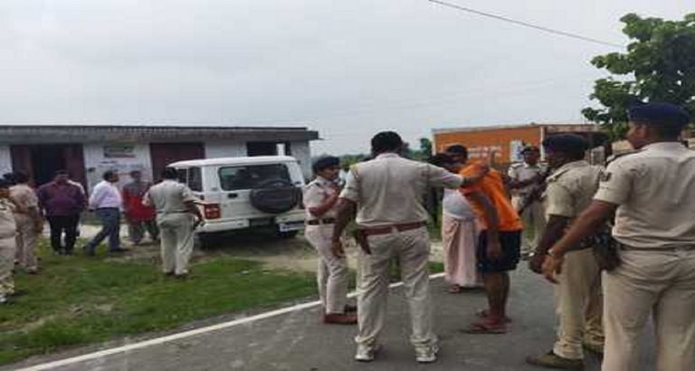 आर्केस्ट्रा संचालक व मानव तस्कर की चंगुल से नाबालिग बच्ची मुक्त, एक तस्कर गिरफ्तार