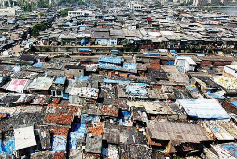 धारावी में कोविड-19 संक्रमण का मामलों का आंकड़ा 2,000 के पार