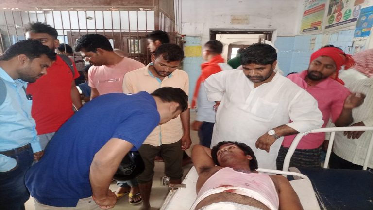 Bihar News: सीवान में पंचायती के दौरान चली ताबड़तोड़ गोलियां, खूनी संघर्ष में तीन लोग घायल
