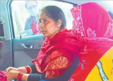 बिहार के गया में संचालित है अनूठा पुस्तकालय, अध्यात्म  से जुड़ी नौ सौ से अधिक दुर्लभ पुस्तकों का यहां है संग्रह