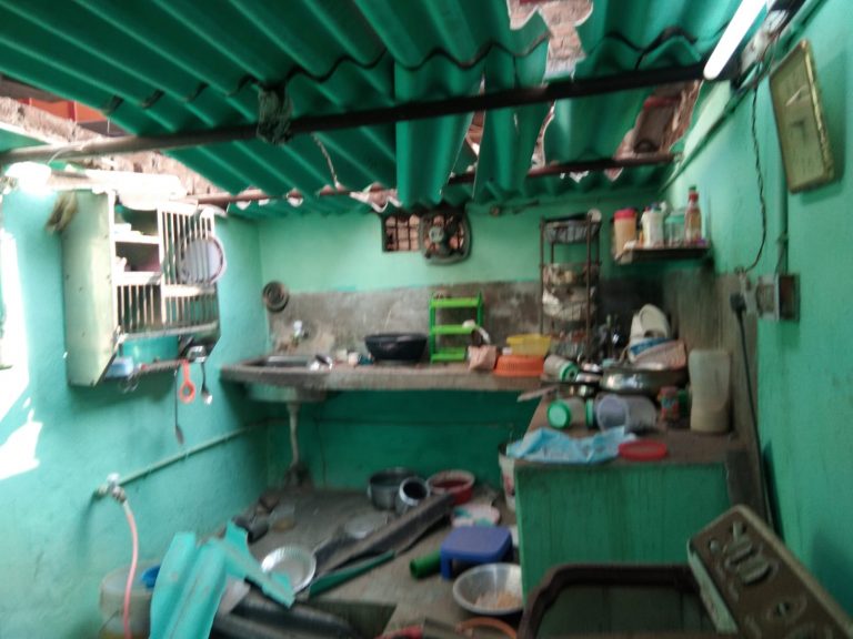 Bihar News: दानापुर में बम विस्फोट, दो लोग गंभीर रूप से घायल, जांच में जुटी पुलिस