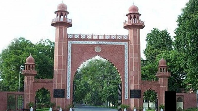 अलीगढ़: सोशल मीडिया पर छात्राओं के यौन उत्पीड़न की झूठी सूचना देने पर मुकदमा दर्ज