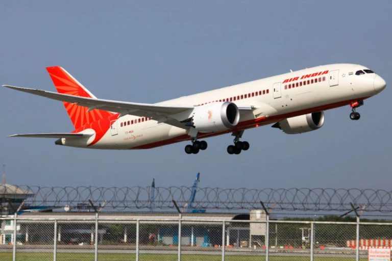 Air India अगले 15 महीनों में अपने बेड़े में 30 विमानों को शामिल करेगी