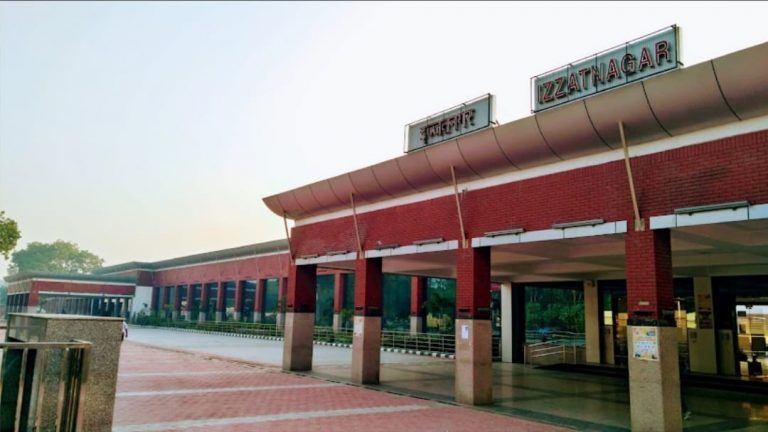 Bareilly News: लालकुआं और पीलीभीत स्टेशन से करने जा रहे हैं सफर तो फिर जरूर पढ़ लें ये खबर…
