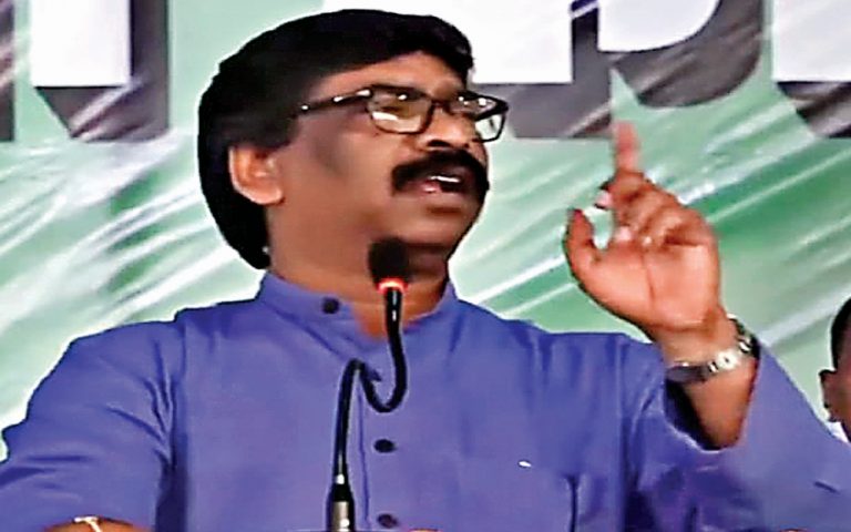 देवघर : खिजुरिया मैदान में नौ को सीएम के कार्यक्रम को लेकर स्थल निरीक्षण