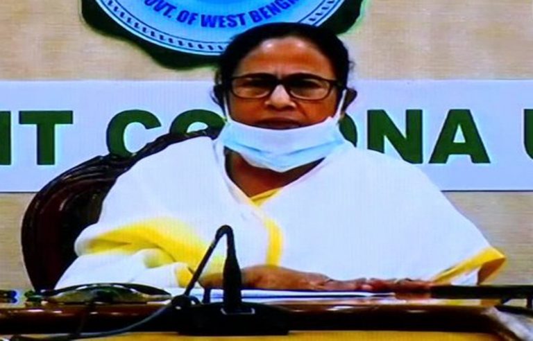 बंगाल के 9.5 लाख छात्रों को मिलेगा टैब, सीएम ममता ने की घोषणा, ऑनलाइन पढ़ाई से वंचित स्टूडेंट्स को मिलेगी राहत