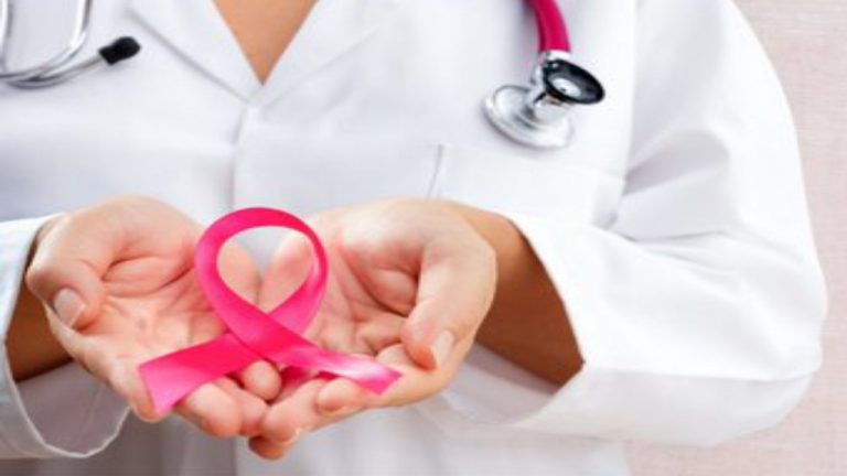 Cancer Survival Month : कैंसर को मात देने वाले 75 मरीजों को किया गया सम्मानित, जाने किसने दिया सम्मान