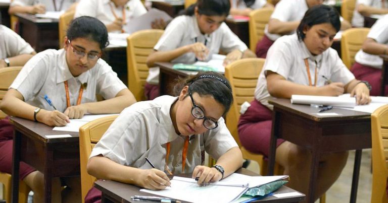 बंगाल में 10वीं और 12वीं बोर्ड की परीक्षाओं के लिए सरकार ने बनायी विशेषज्ञों की समिति