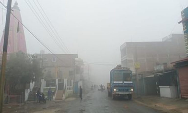 Jharkhand Weather Forecast : झारखंड के कई जिलों में 2 फरवरी तक चलेगी शीत लहर, तापमान में भी आयेगी गिरावट