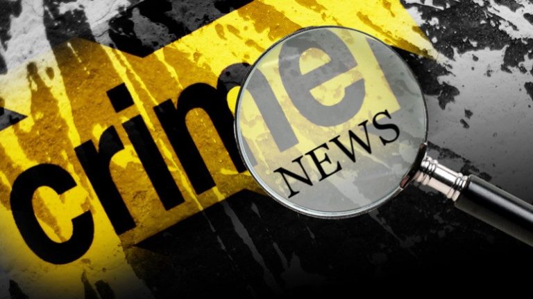 Ballia News: शख्स ने पत्नी व 2 बच्चों की धारदार हथियार से की हत्या, फिर खुद फंदे पर झूला, जानें पूरा मामला