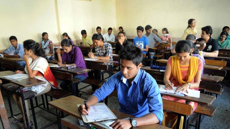 Open Book Exam in Jharkhand : 8वीं कक्षा तक के बच्चों का होगा ओपन बुक एग्जाम, जानें कब से शुरू होगी इसकी प्रक्रिया
