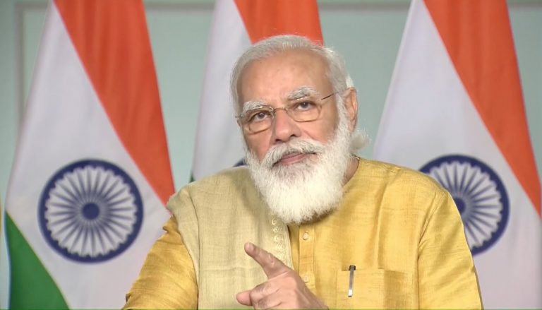 PM मोदी ने वाराणसी में किया 600 करोड़ के प्रोजेक्ट का उद्घाटन-शिलान्यास, बोले- बिचौलियों को किया जा रहा ‘सिस्टम’ से दूर