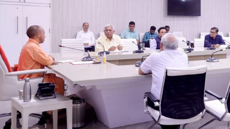 मौसम की सटीक जानकारी देने वाला सिस्टम होगा विकसित, सीएम ने समीक्षा बैठक में बाढ़ को लेकर कही ये बात
