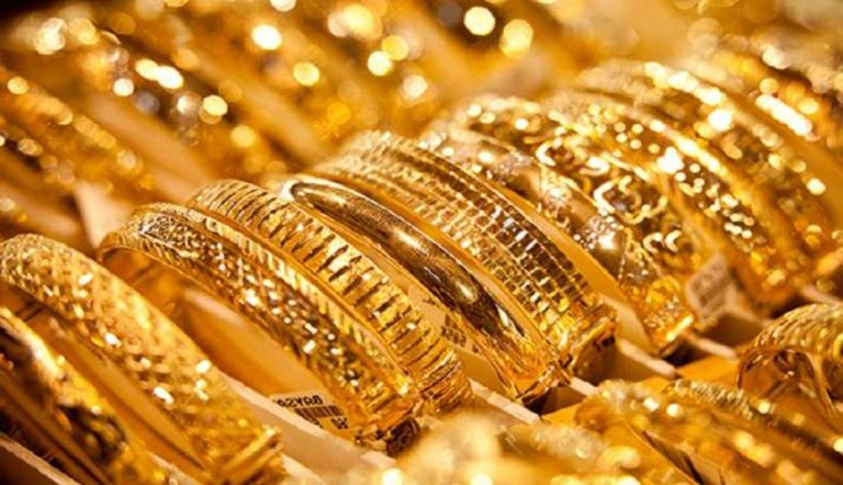 Gold price : धड़ल्ले से कर सकते हैं गोल्ड की खरीदारी, अब तक जोरदार तरीके से 18 फीसदी तक सस्ता हुआ सोना