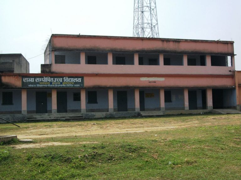 Jharkhand : सरकारी स्कूलों के Students शौचालय के लिए हो रहे परेशान, 728 स्कूलों में अब भी अभाव