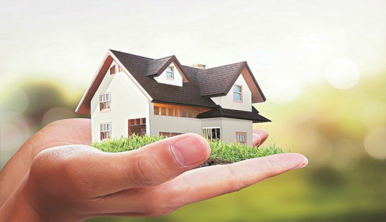 Budget 2021, Home Loan: कर्ज पर घर खरीदा है तो इंटरेस्ट पर टैक्स छूट एक साल और मिलेगा, डिटेल में पढ़ें