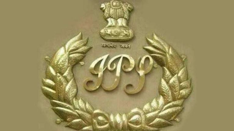 UP में तीन IPS अधिकारियों का तबादला, अमित पाठक पर गिरी गाज