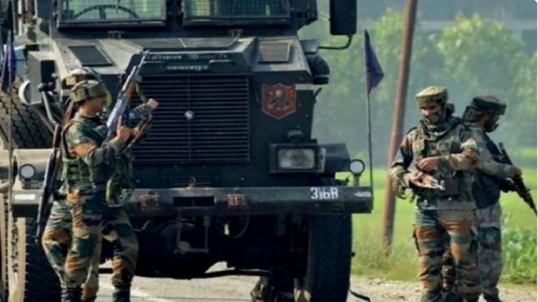 पुलवामा अटैक के 10 दिनों बाद ही बड़े हमले की तैयारी में थे आतंकी, पूर्व सैन्य अधिकारी की किताब में हुआ खुलासा