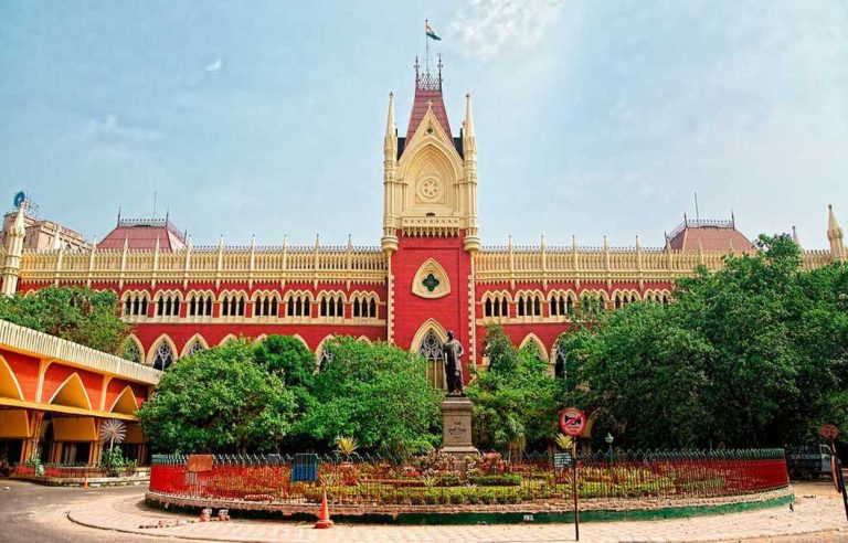 बंगाल स्कूल नियुक्ति घोटाला मामले में बोले न्यायाधीश- किसने लिये रुपये, पता लगाना ही होगा
