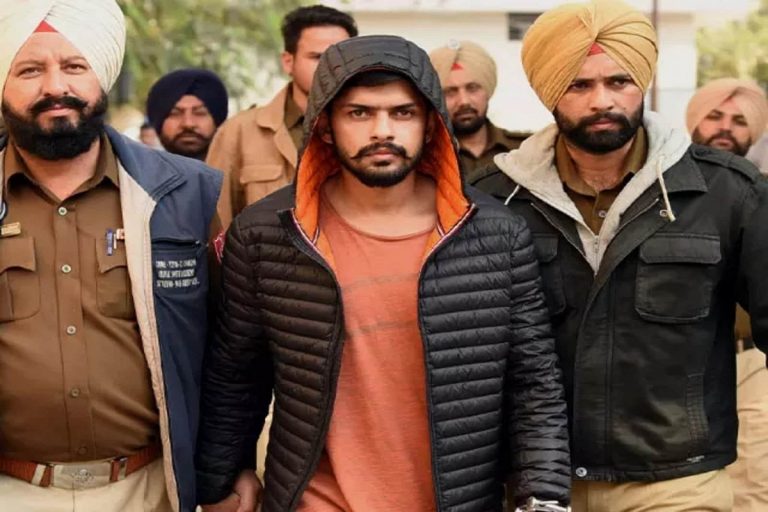‘एक को मारेंगे, जो लाख के बराबर होगा,’ लॉरेंस बिश्नोई गैंग ने पाकिस्तान को घुसकर मारने की धमकी दी