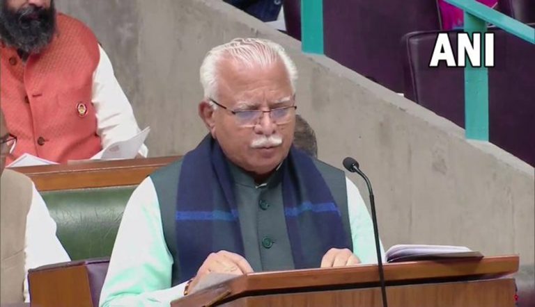 महिलाओं को ‘सुषमा स्वराज पुरस्कार’ देगा हरियाणा, सीएम खट्टर ने पेश किया अपना तीसरा बजट