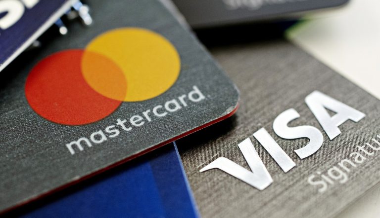 Mastercard : इस कंपनी के कर्मचारियों की जा सकती है नौकरी, बताई वजह