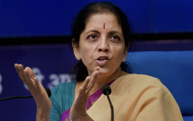 Nirmala Sitharaman: ‘योगदान देने के बजाय किस पर हंस रहे है KCR?’ तेलंगाना सीएम के बयान पर सीतारमण का पलटवार