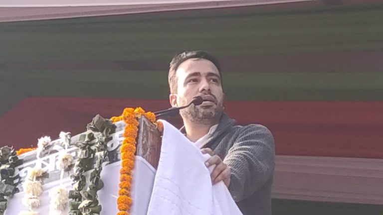 UP Chunav 2022: ‘गर्मी शांत’ करने के बयान पर जयंत चौधरी का तंज- बीजेपी वालों की चर्बी कम करने का समय आया
