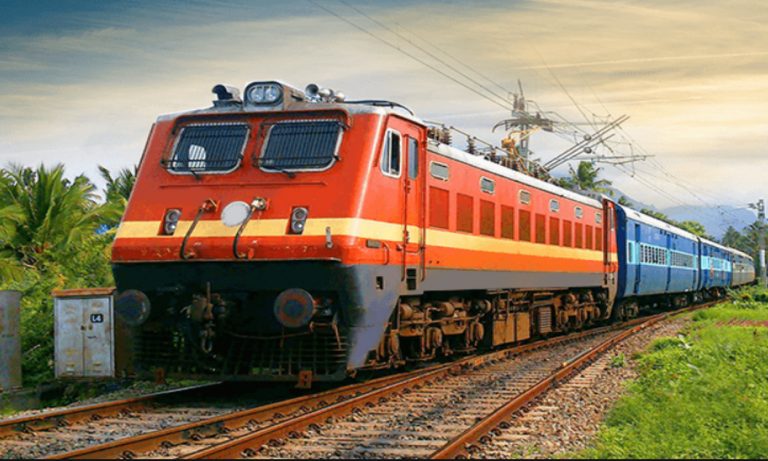 IRCTC/Indian Railways News : मेल और एक्सप्रेस बन कर पटरी पर दौड़ेंगी पैसेंजर ट्रेनें, यहां देखें पूरी लिस्ट