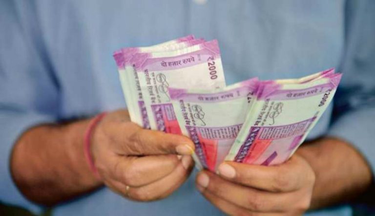 PM Kisan Yojana: इस दिन किसानों के खाते में आएगी 9वीं किश्त, अगर नहीं कराया तो आज ही कर लें यह काम