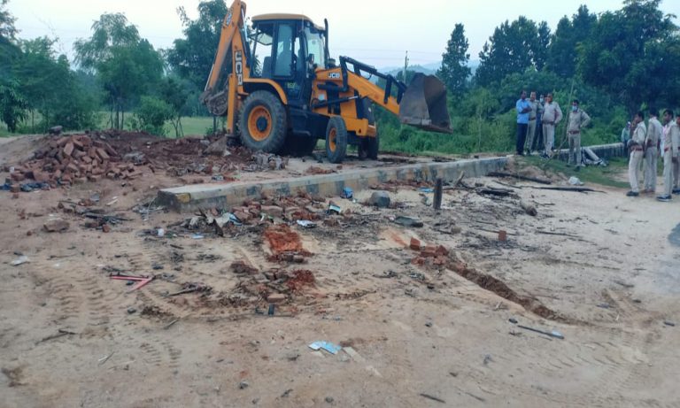 नक्शा स्वीकृति का मामला : लगान तय नहीं होना सिस्टम की कमी – महाधिवक्ता