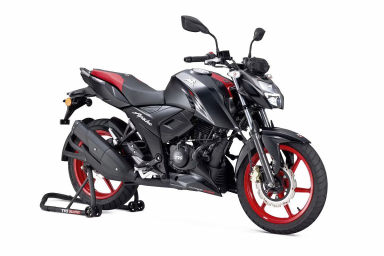 Pulsar से लेकर Apache तक ये बाइक्स हैं कॉलेज स्टूडेंट्स के लिए बेस्ट