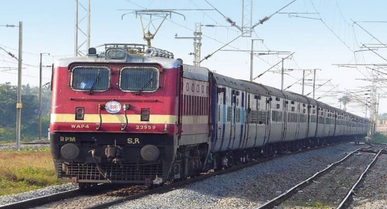 Train News: छपरा-लोकमान्य तिलक टर्मिनल ट्रेन का परिचालन एक सितंबर तक जारी रहेगा…
