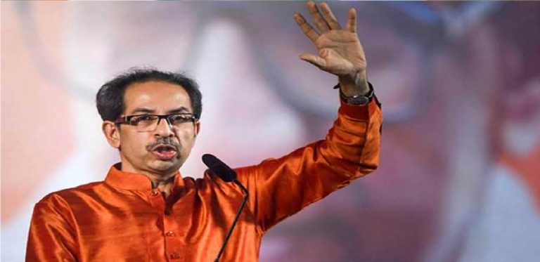 Mumbai: ‘डिग्री मांगने पर 25000 का जुर्माना’, पीएम मोदी की डिग्री पर अब उद्धव ठाकरे ने उठाए सवाल